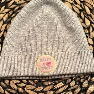 Massimo “Salty & Sweet” Beanie – EUC – Rayon/Acrylic